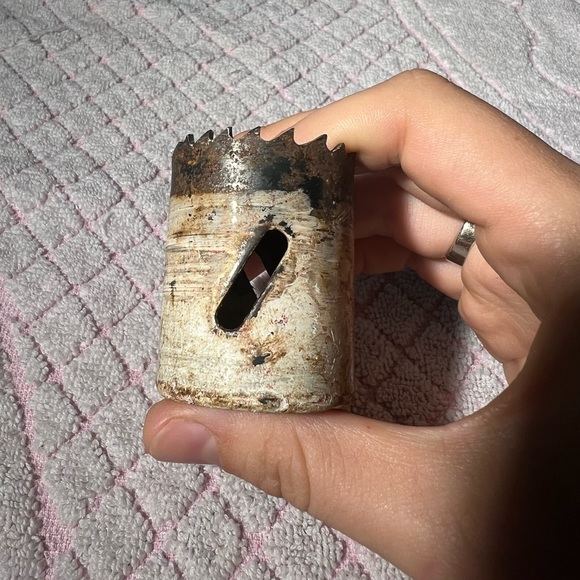 38MM Milwaukee HOLE SAW White - Picture 6 of 8